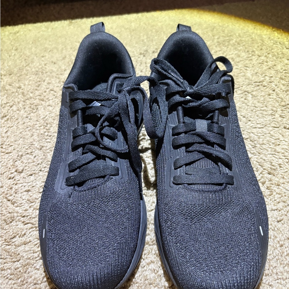 Avia Women's Black Athletic Shoes